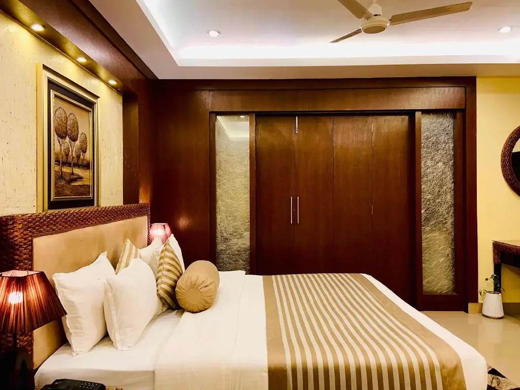 Тезпур: Hotel KRC Palace