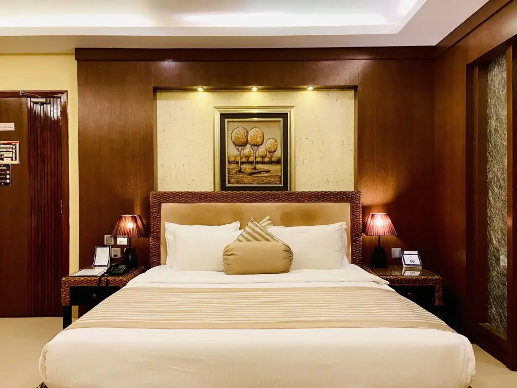 Тезпур: Hotel KRC Palace