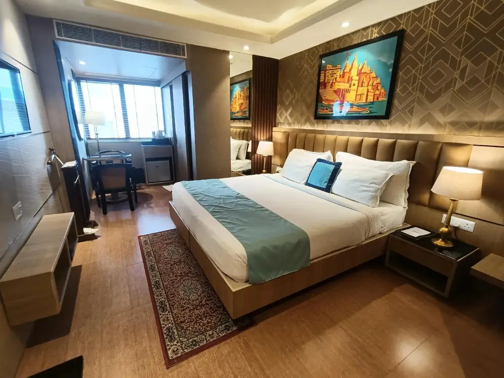 Данапур: Vatika Premier Hotel