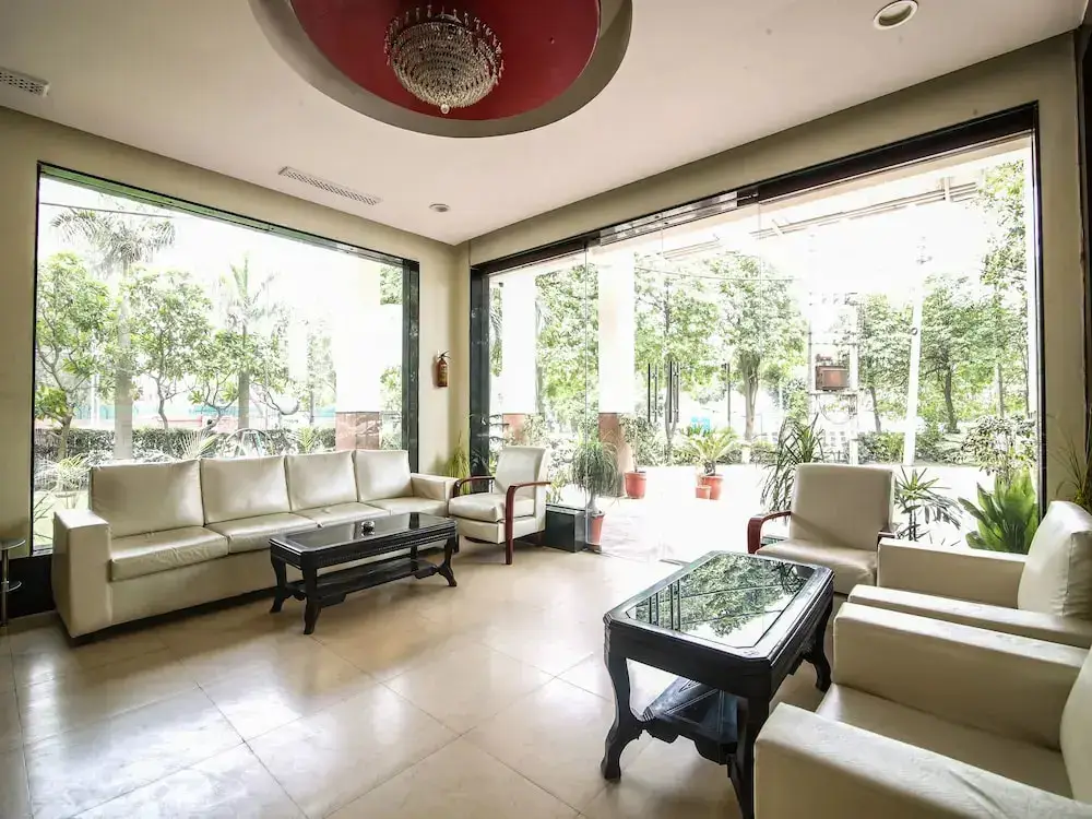 Гуруграм: OYO Premium Old Gurgaon