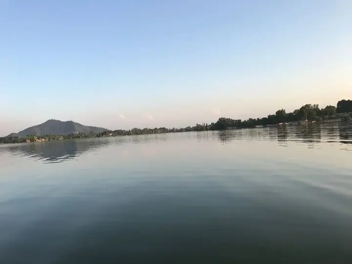 Шринагар: Akbar Group Of Heritage Houseboats