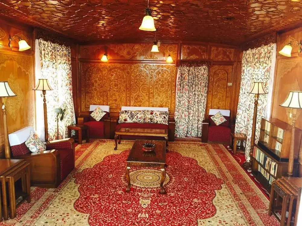 Шринагар: Akbar Group Of Heritage Houseboats