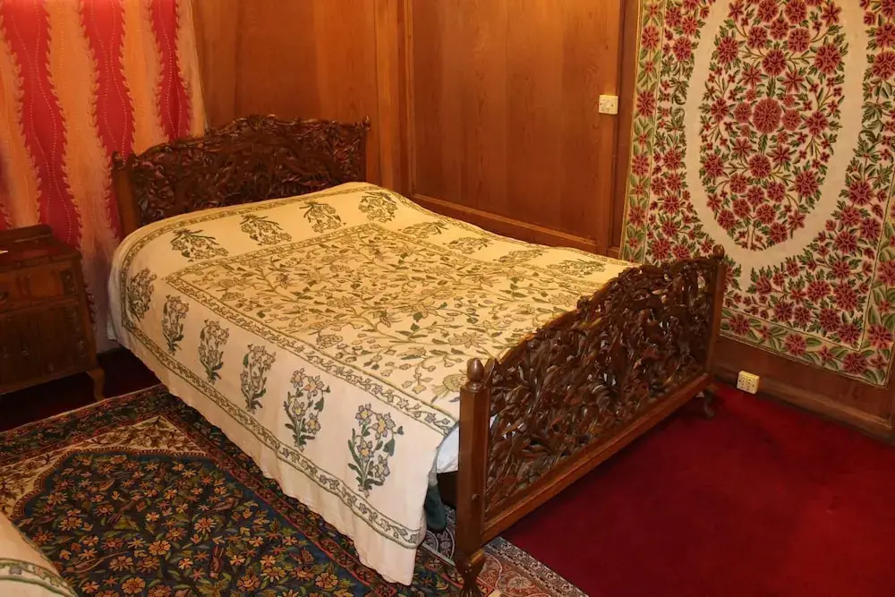 Шринагар: Akbar Group Of Heritage Houseboats