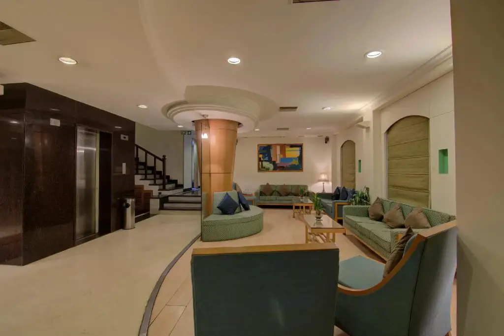 Бангалор: Tristar Service Apartments