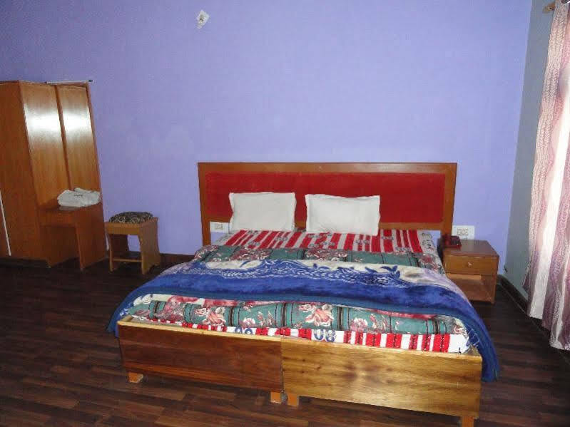 Hotel Shanti Palace — фото 1