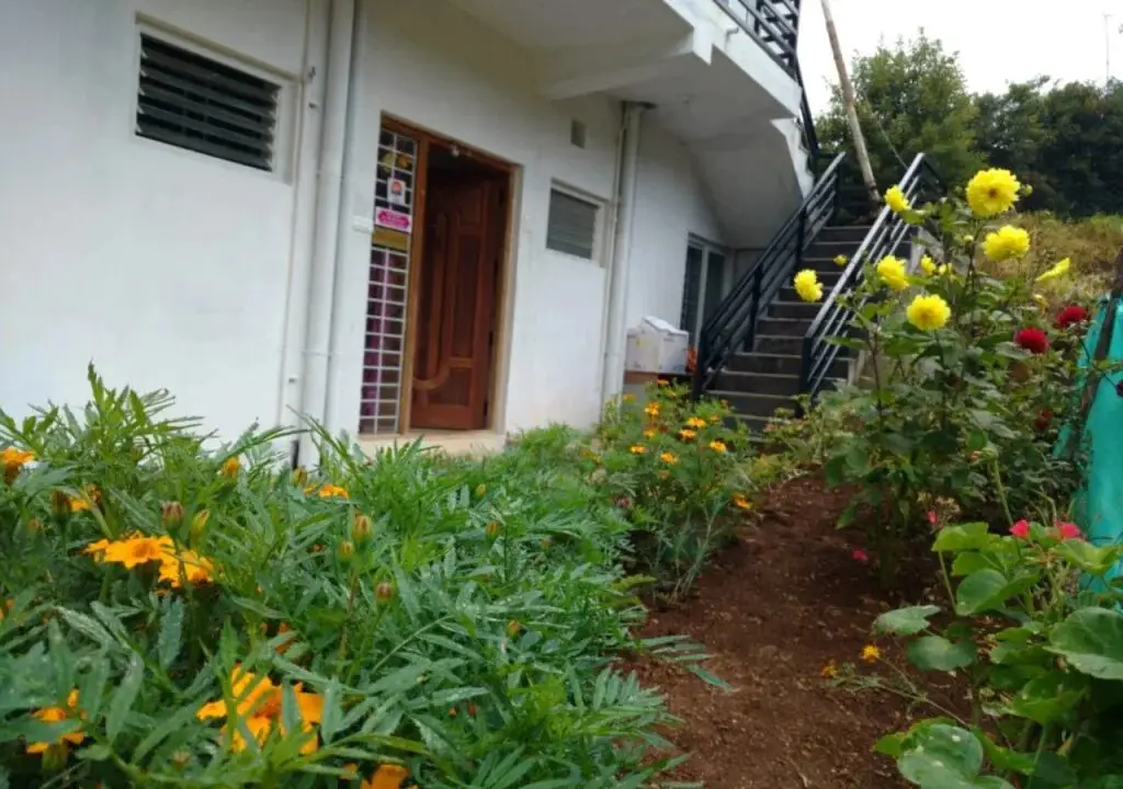 Ути: Kumaran Cottage