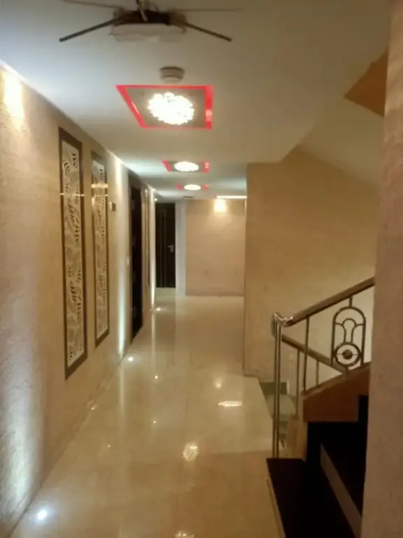 Сурат: Hotel Citizen- Surat