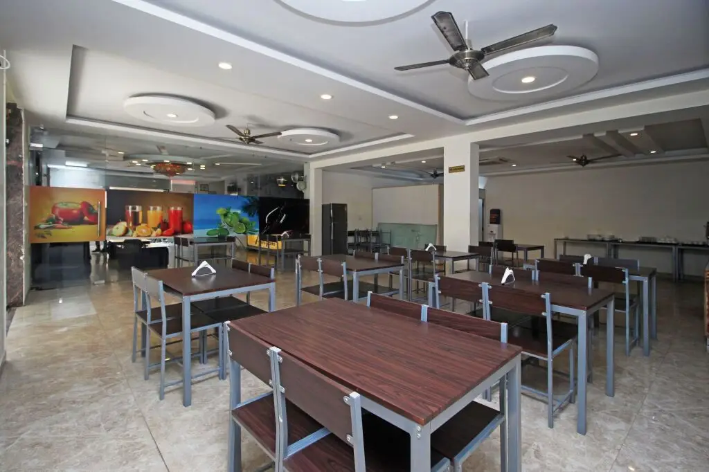 Нью-Дели: Hotel Aeroporto