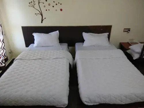 Калапет: Muthu guest house