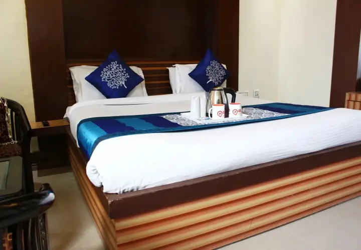 Дехрадун: FabHotel Radiance Paradise