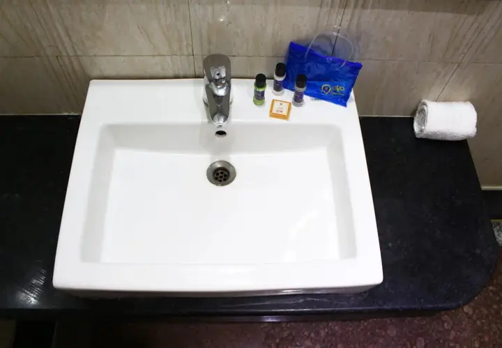 Дехрадун: FabHotel Radiance Paradise