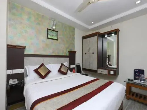 Тирупати: OYO 7366 GPR Inn
