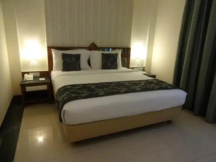 Бангалор: JP Cordial Hotel
