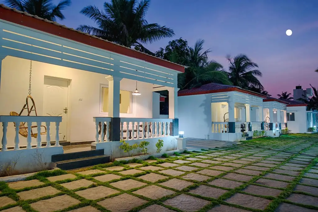 Varuna Inn Banquets & Resort — фото 1