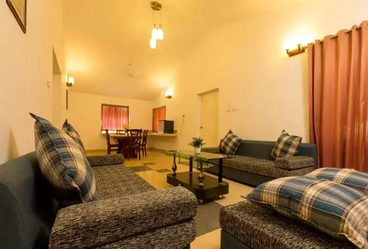 Велламундра: Lakkidi Village Resort
