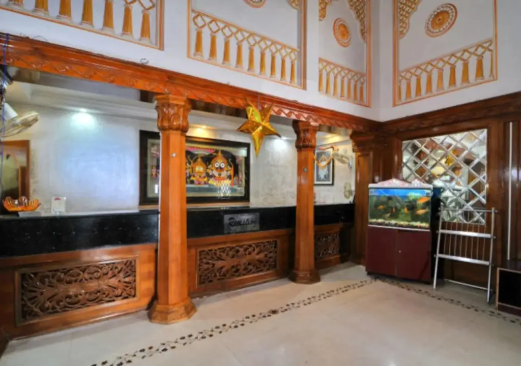 Пури: Hotel Lucky India Royal Heritage