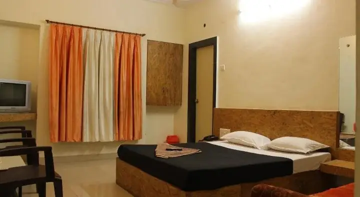 Ширди: Hotel Laxmibai Palace