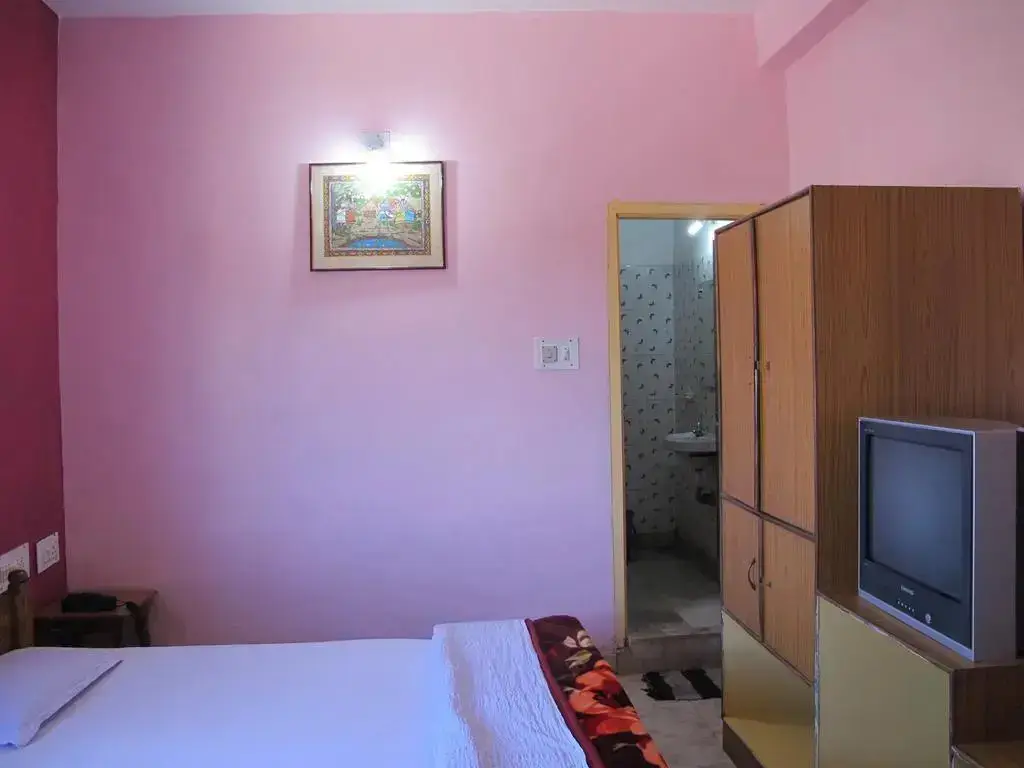 Бхубанешвар: Hotel Lotus