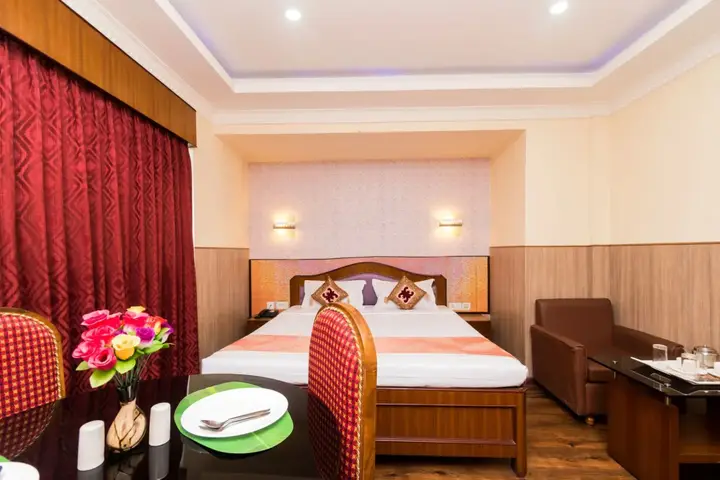 Колката: OYO 794 Hotel East Palace