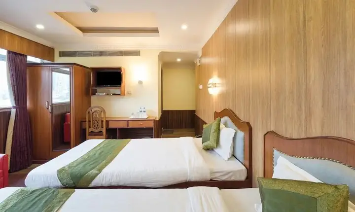 Колката: OYO 794 Hotel East Palace