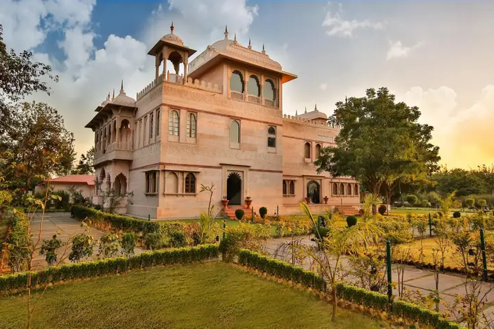 Савай-Мадхопур: The Sher Garh Resort