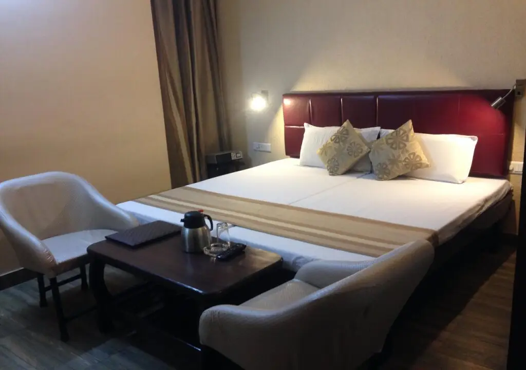 Пантнагар: Hotel Amber