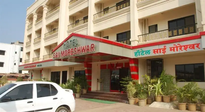 Hotel Sai Moreshwar — фото 1