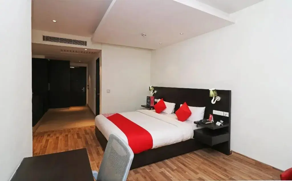 Бхивади: Joy Inn & Suites