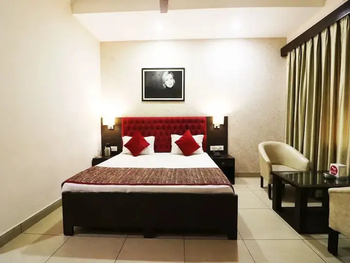 Буландшар: Alka Motel
