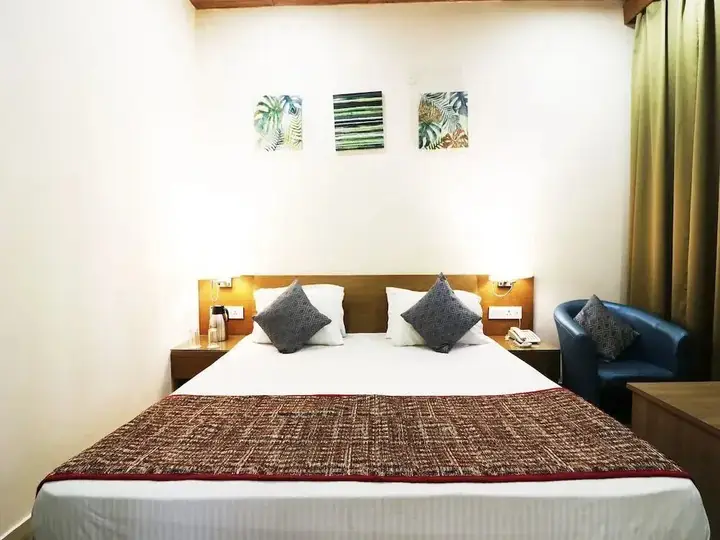 Буландшар: Alka Motel