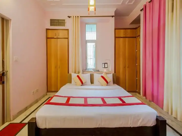 Джайпур: OYO 1060 Hotel Rahwaas