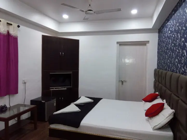 Панвель: Hotel Geetanjali St Bus Stand Panvel