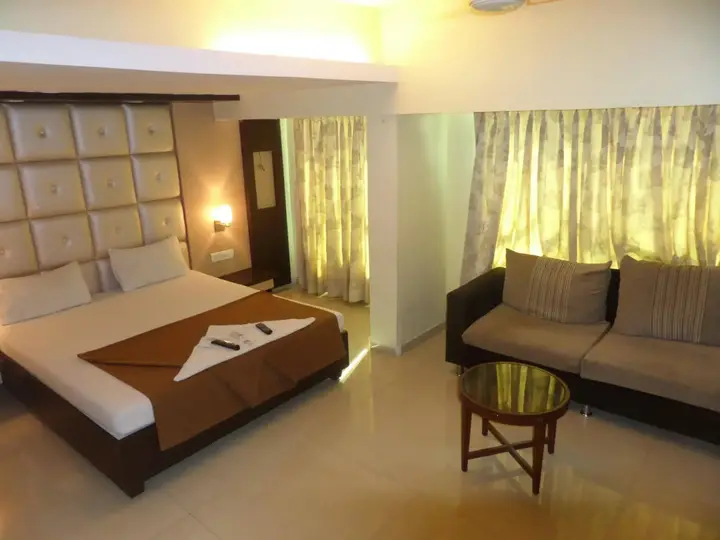 Нави-Мумбай: Hotel Aishwarya Residency
