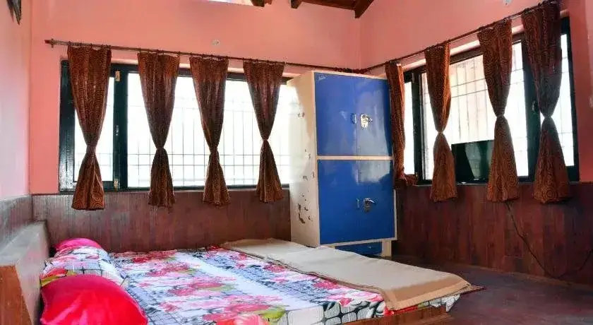 Наинитал: Gemini Inn