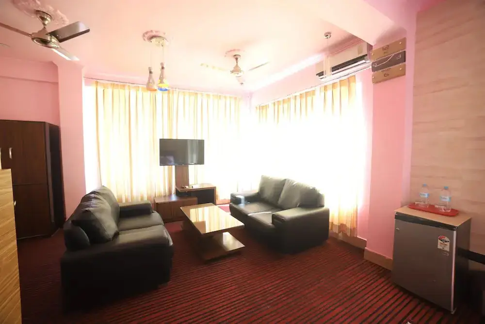 Шивпури: Chanakya Resort