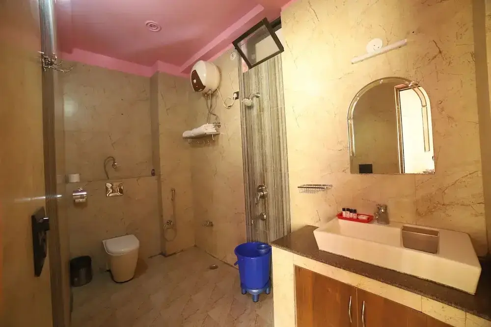 Шивпури: Chanakya Resort