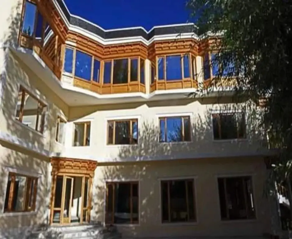 Karakoram Hotel — фото 1