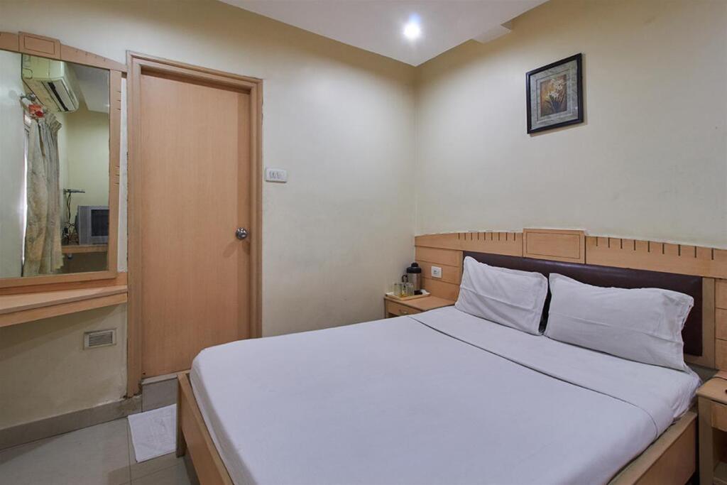 Hotel O Padmini Near Lakdikapool Metro Station — фото 1