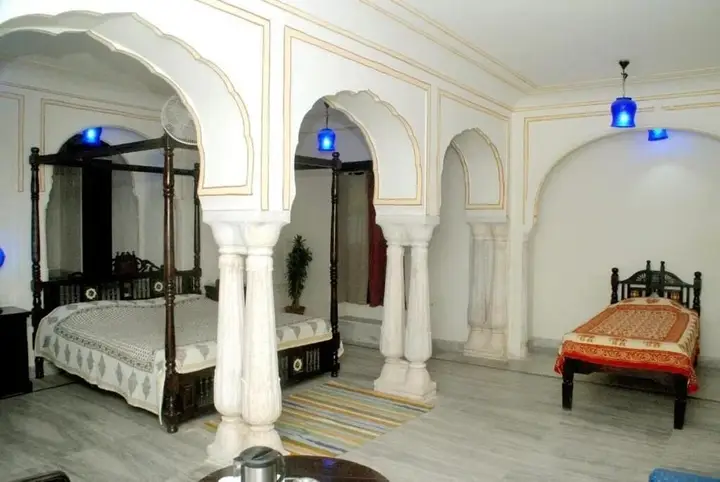 Джайпур: Hotel Dhula Garh