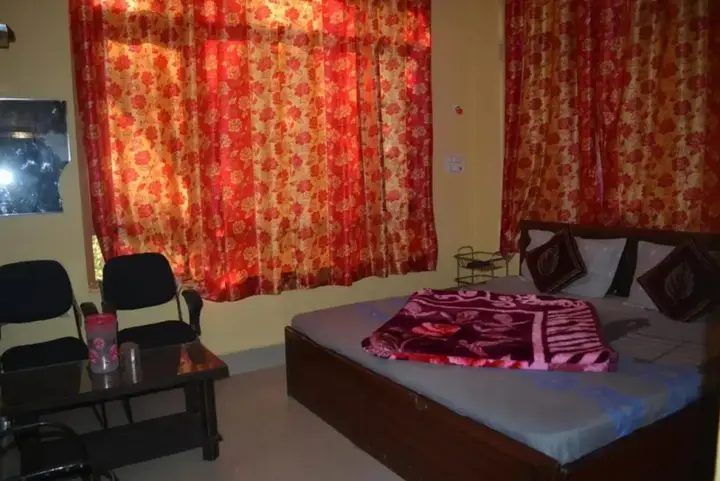 Шринагар: Hotel Hilal Palace