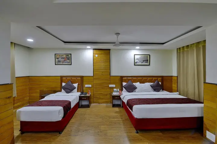 Катра: Hotel Mayur