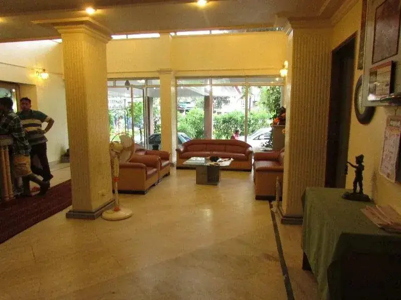 Колхапур: Hotel Green Land Elegant