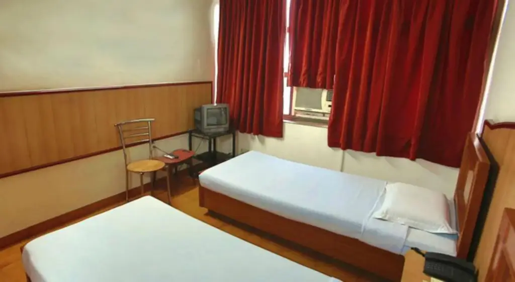 Нью-Дели: YMCA Tourist Hostel