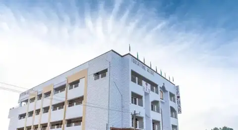 Touchstone Resort — фото 1