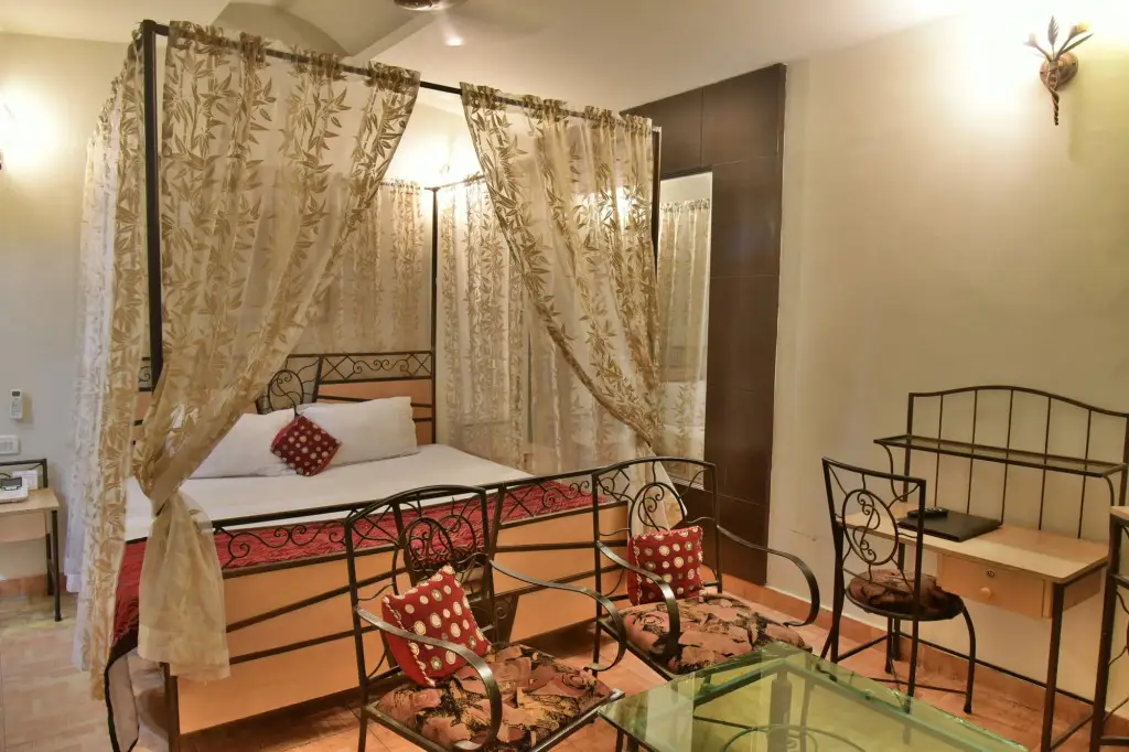 Чандигарх: Jullundur Hotel