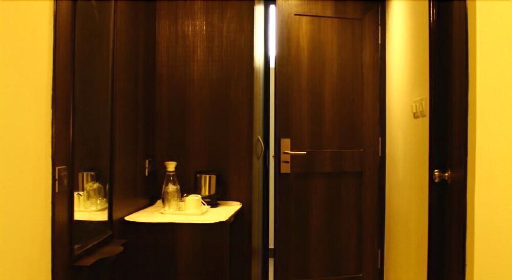 Южный Гоа: M The Business Hotel