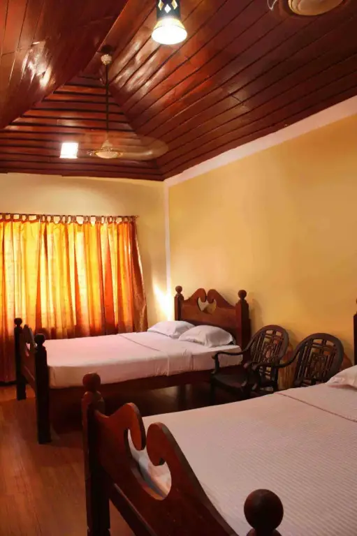 Вадуванчхар: Chandragiri Bungalow