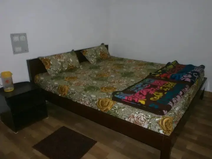 Сарнатх: Samrat Palace Guest House