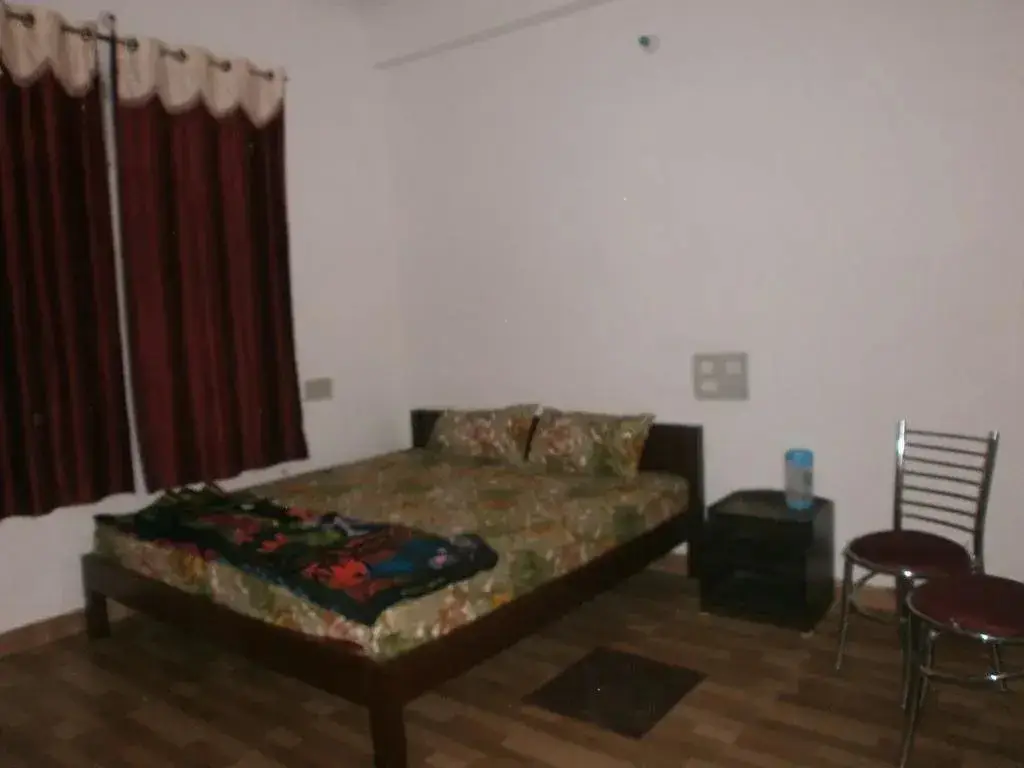 Сарнатх: Samrat Palace Guest House