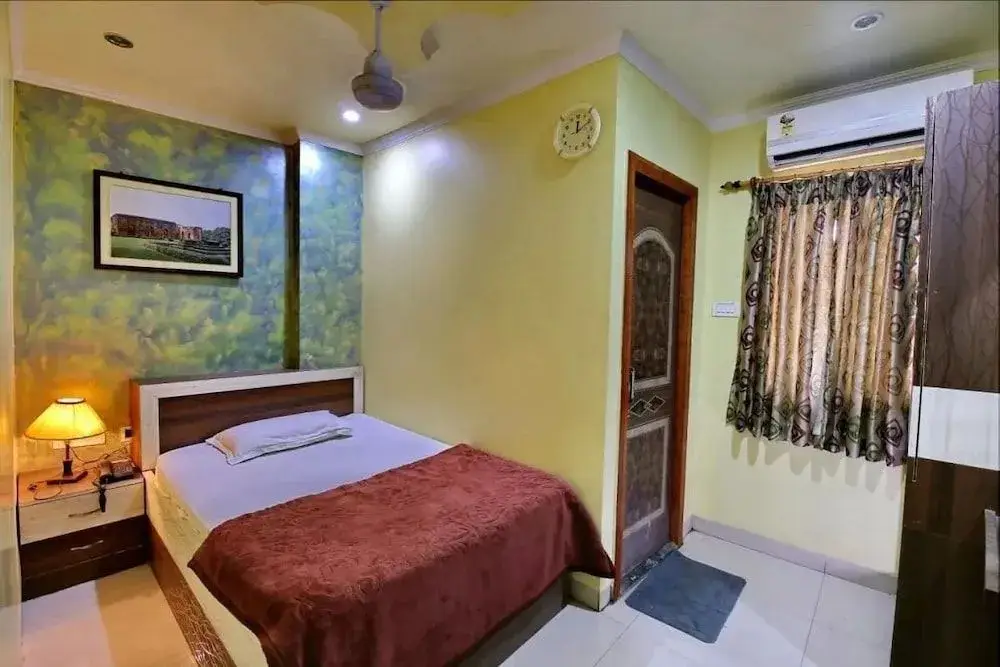 Малда: Hotel Gitanjali Maldah